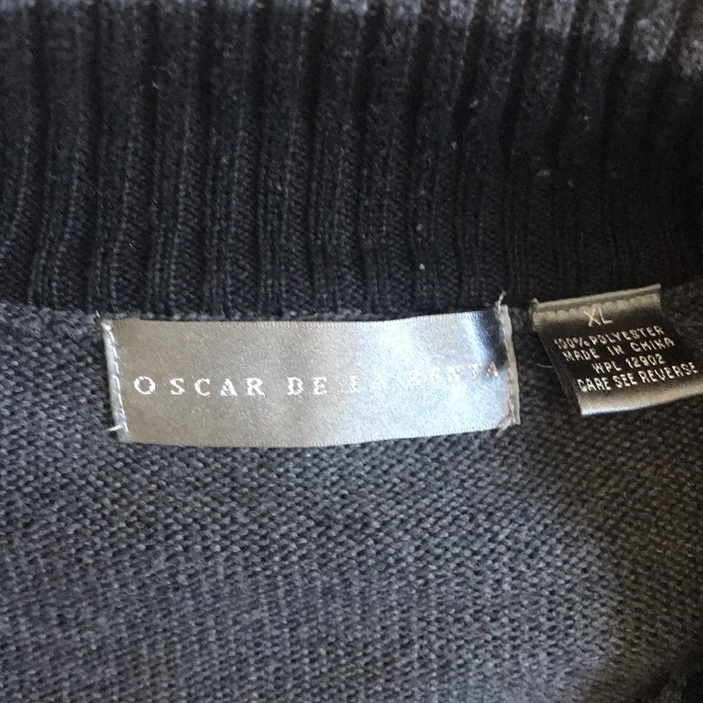 Oscar De La Renta grey sweater